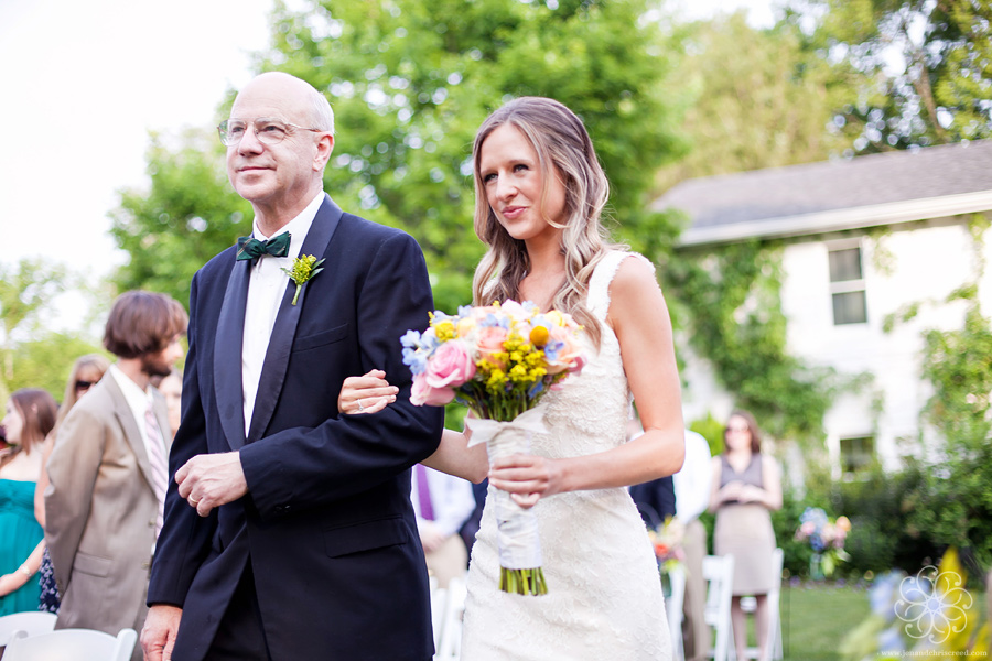 dad walking bride down the aisle