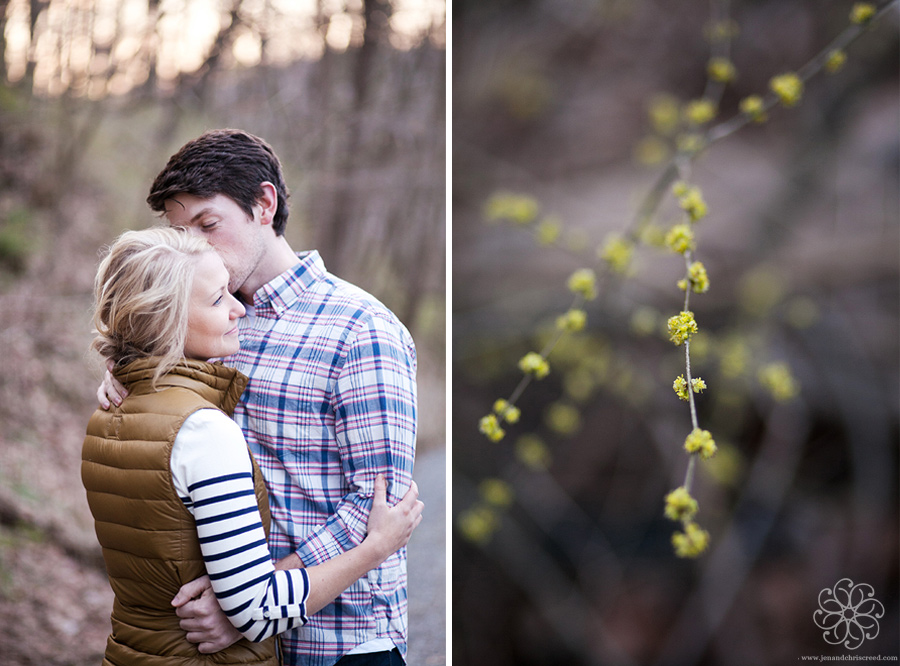 outdoorsy engagement photos