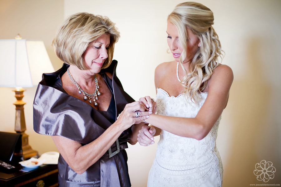 bride wearing mom's bracelet
