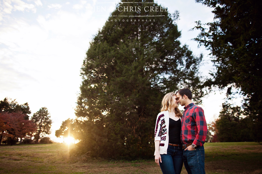 creative engagement photos in Bowling Green