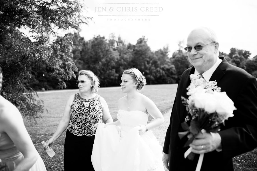 mom and dad with bride