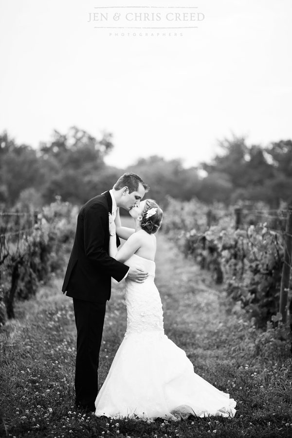 wedding at Equus Run vineyard