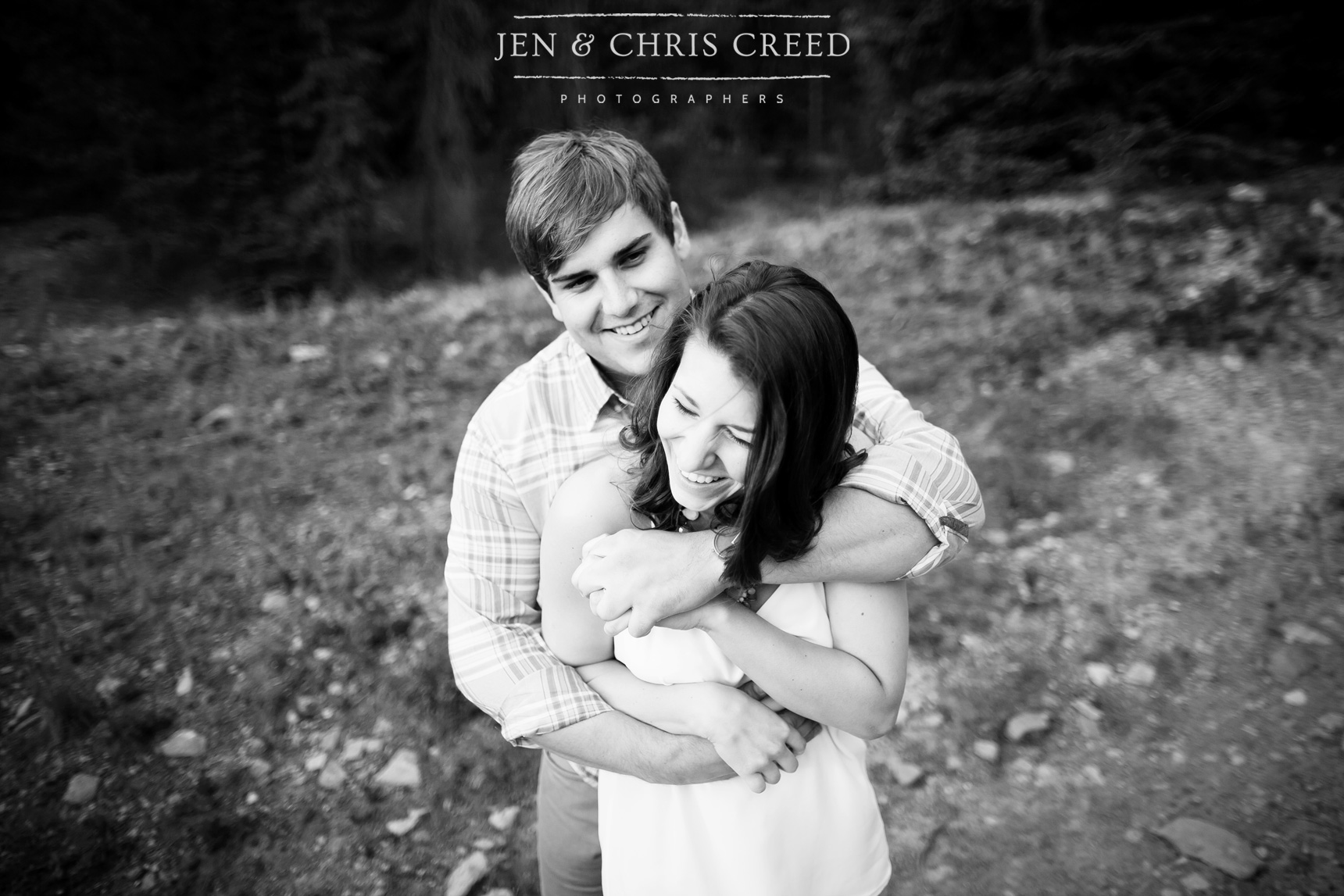 black and white engagement photos