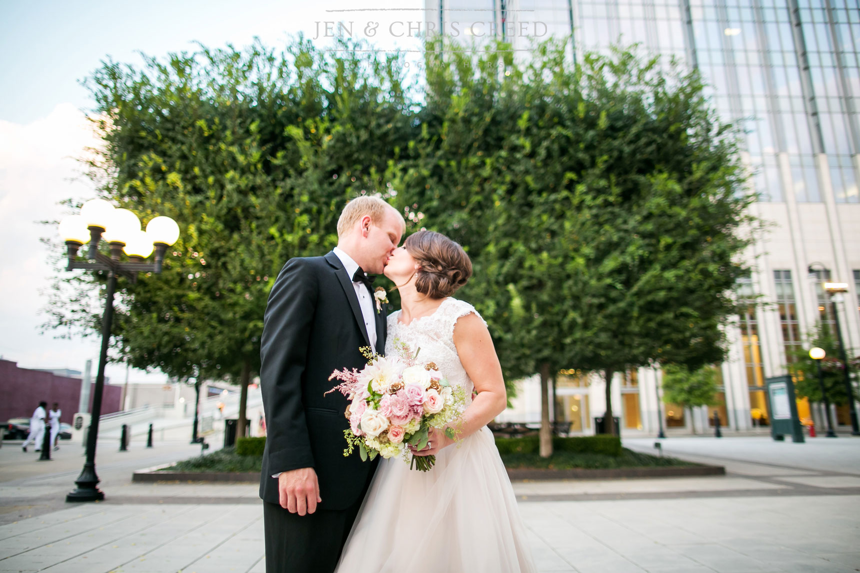 modern Nashville wedding