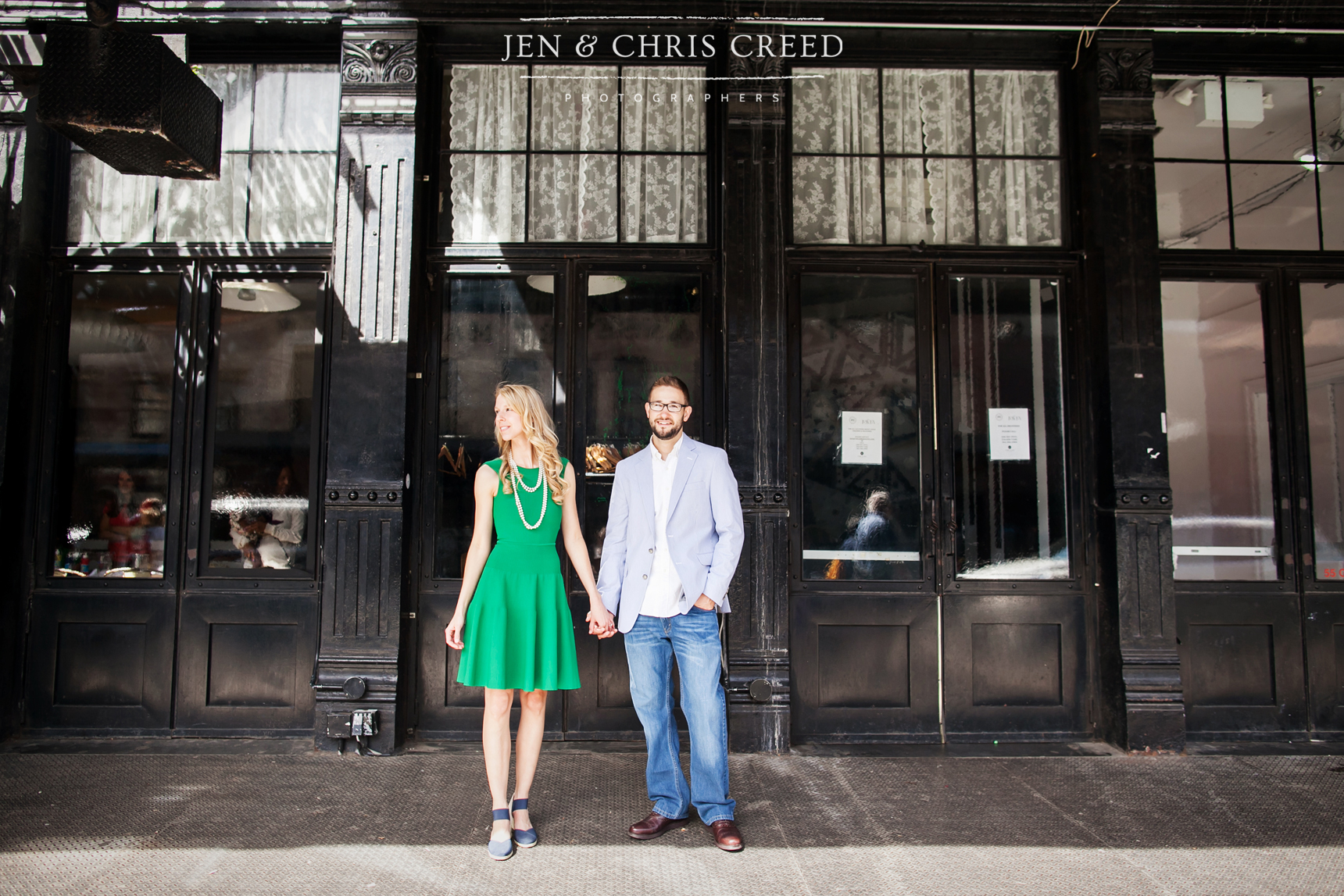 green dress engagement photo outfits