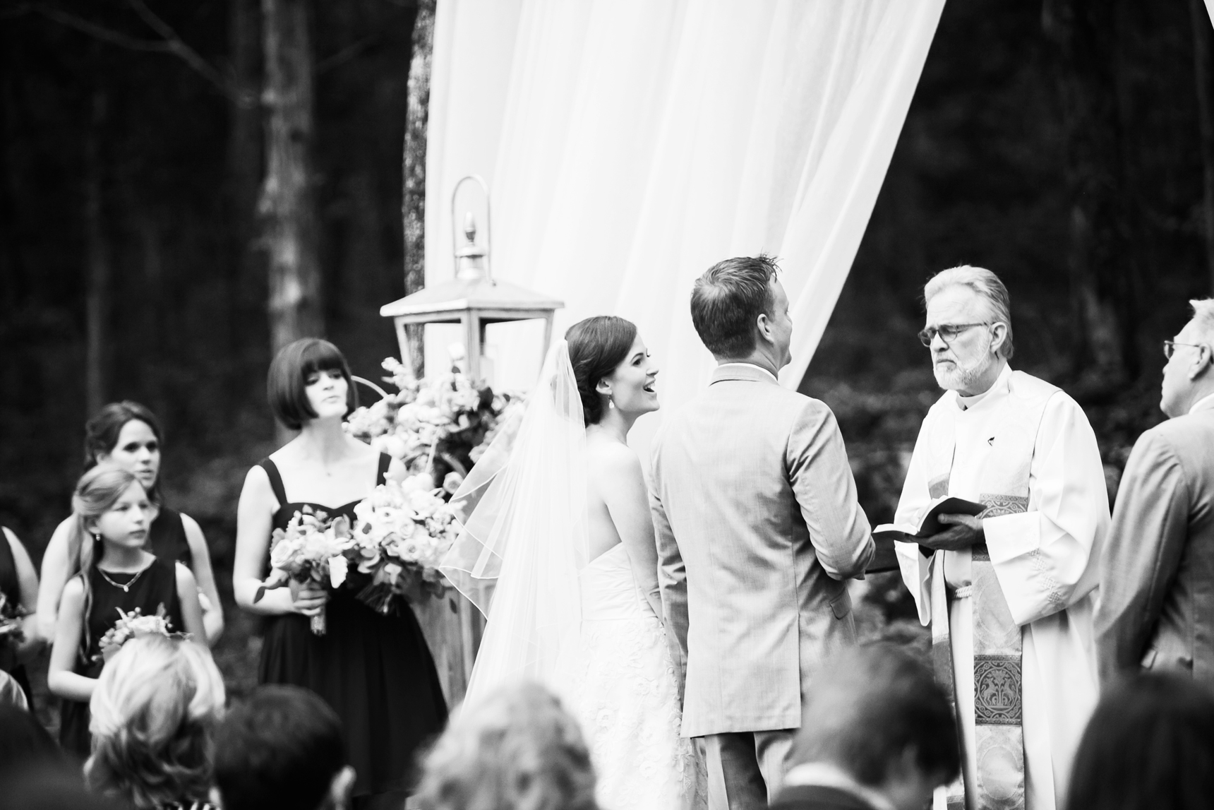 singing during wedding ceremony