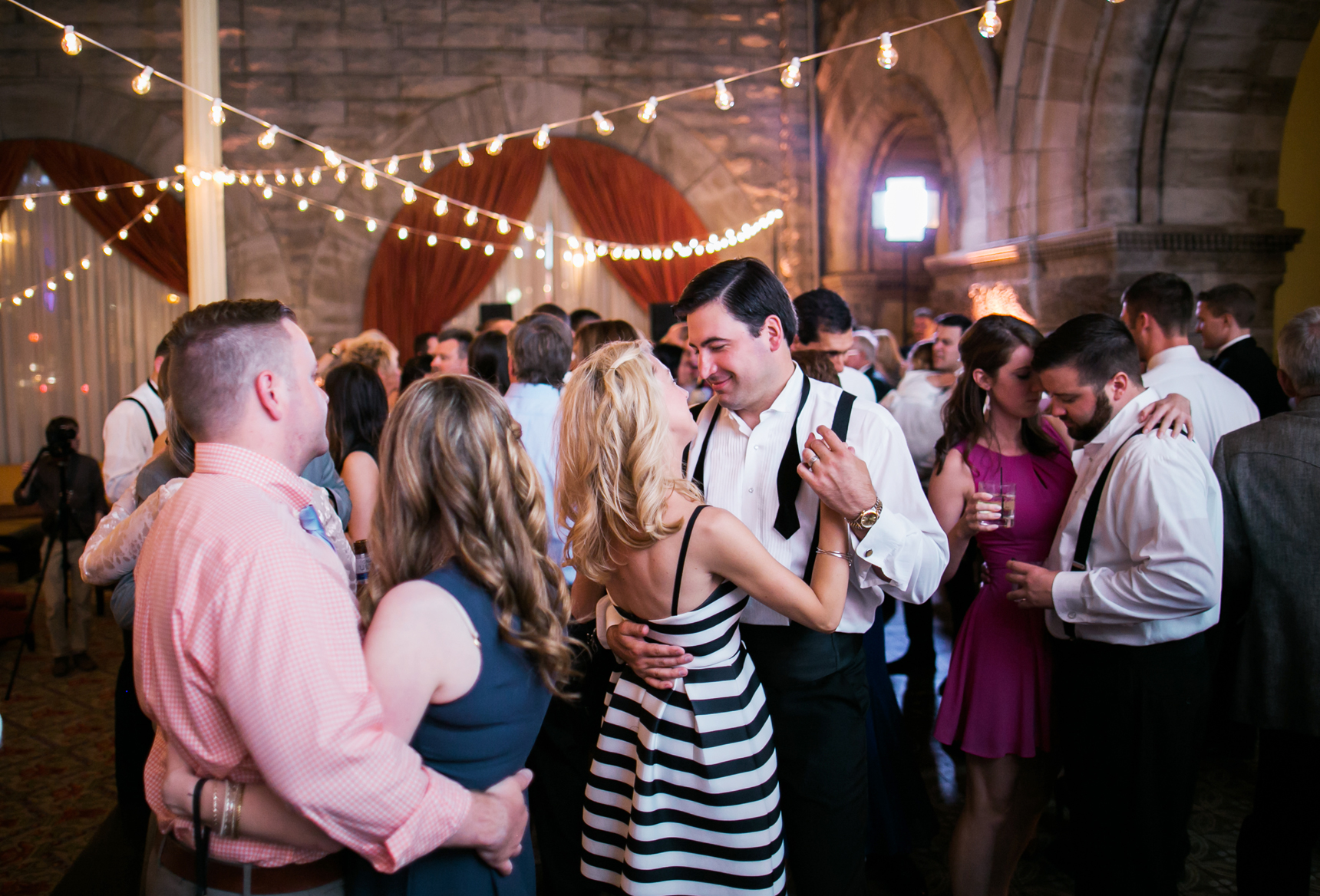 wedding slow dance