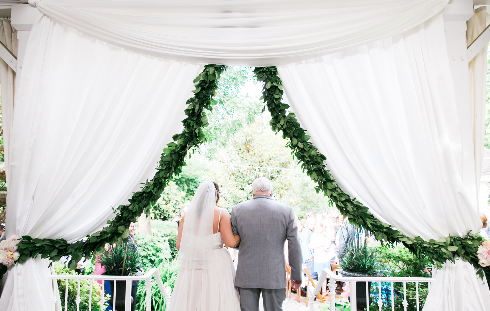 dad walking bride down the aisle