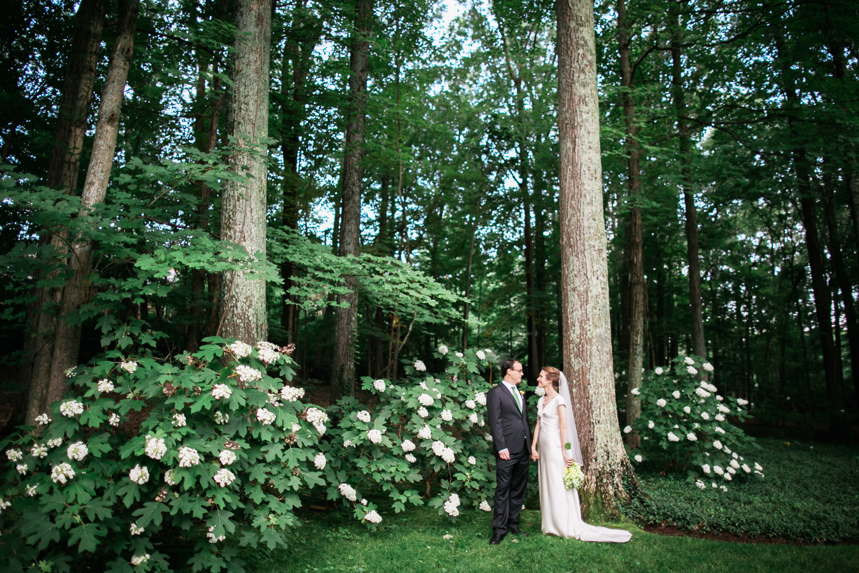 Nashville elegant backyard wedding