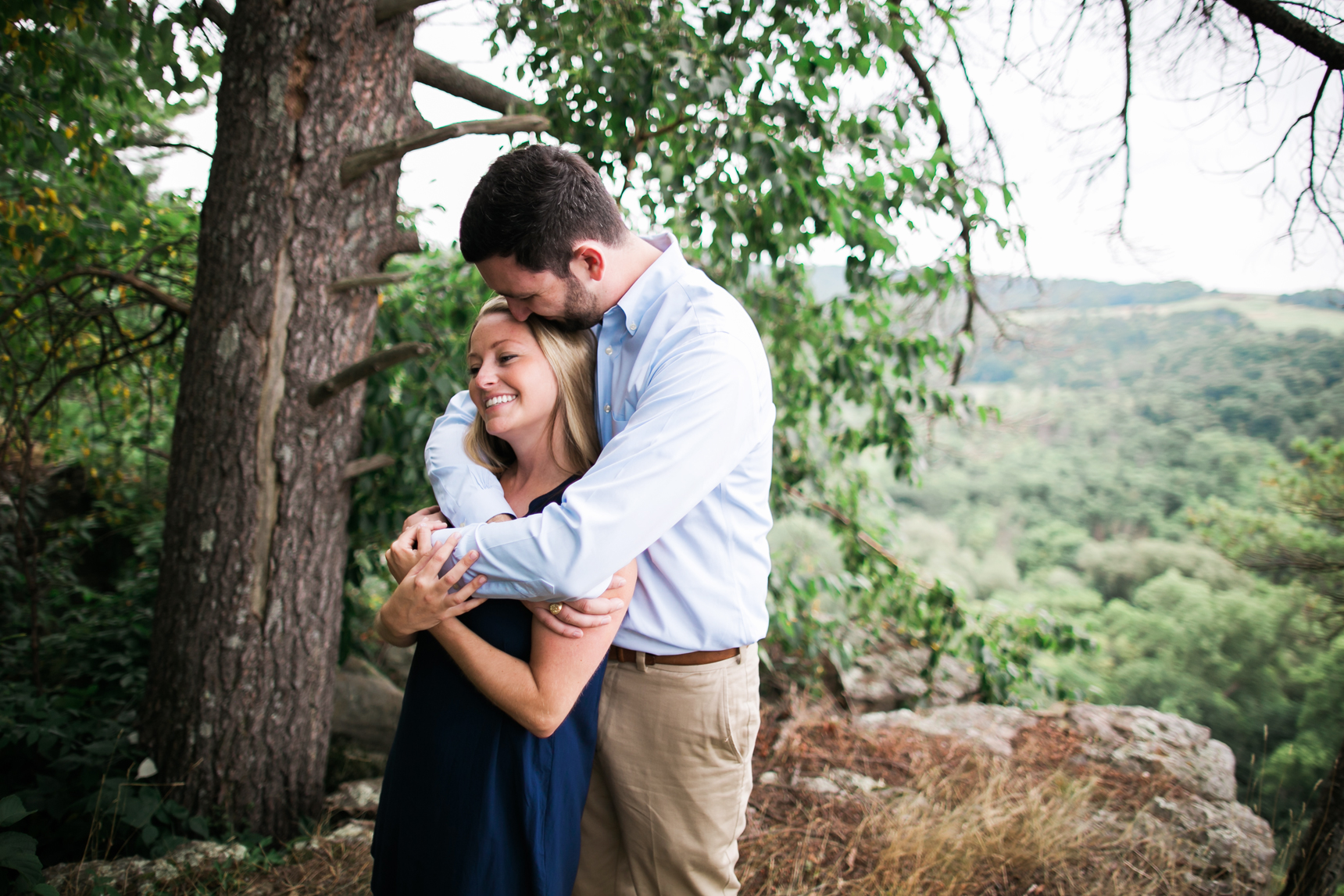 Outdoorsy engagement photos