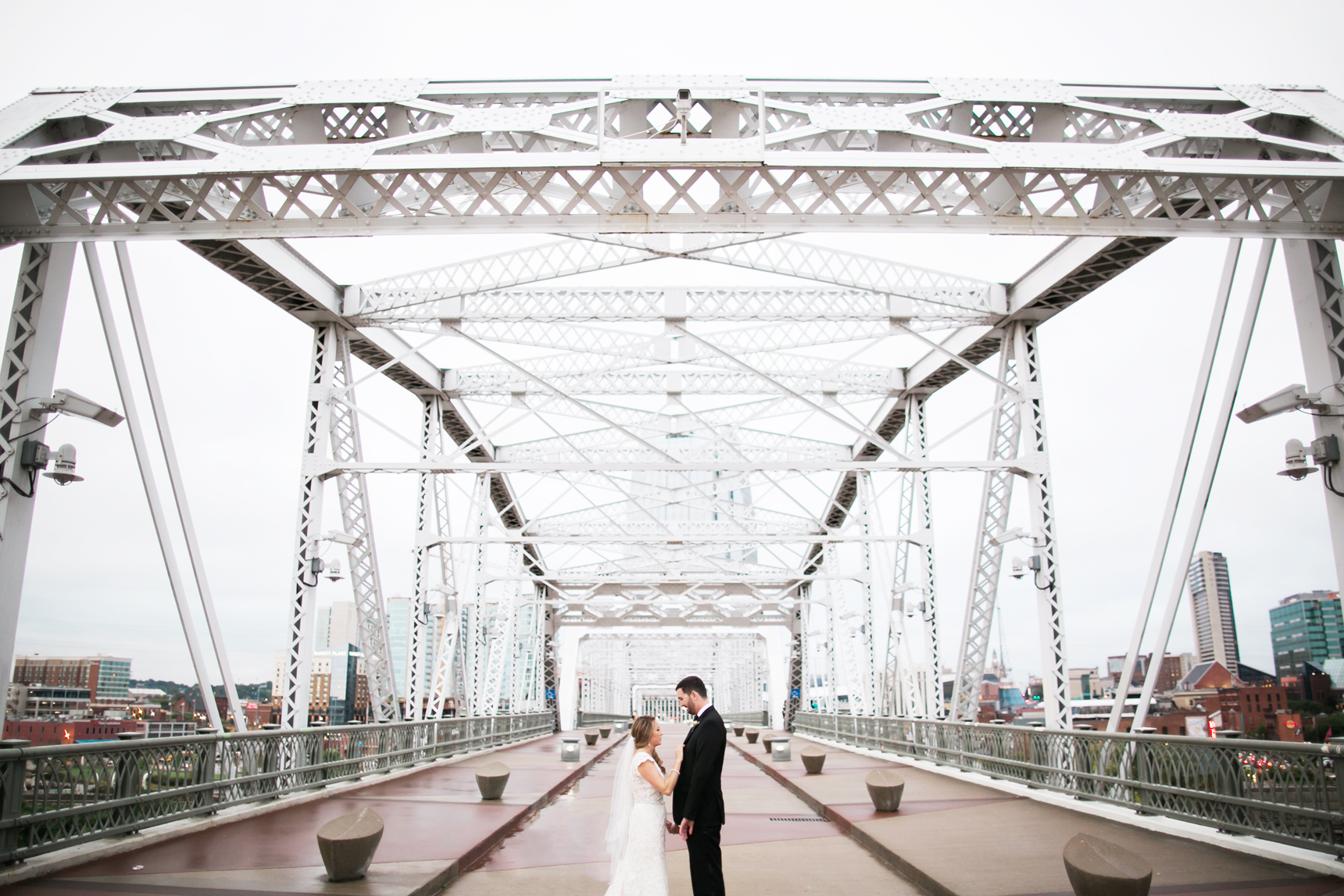Nashville Pedestrian Bridge wedding