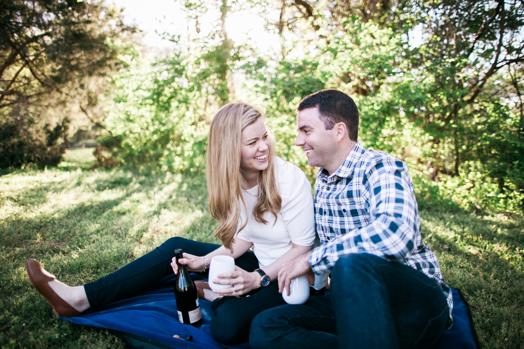 picnic engagement session