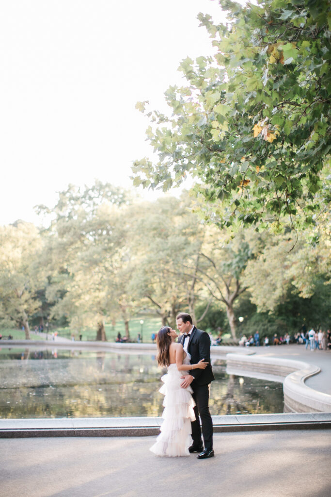 Wedding couple in Central Park